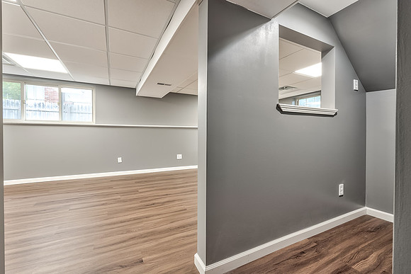 13120W100ST-23