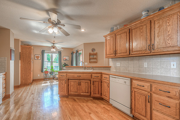 1717OverbrookLn-10
