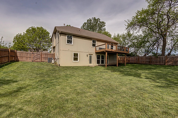 1421NEGrandAve-27