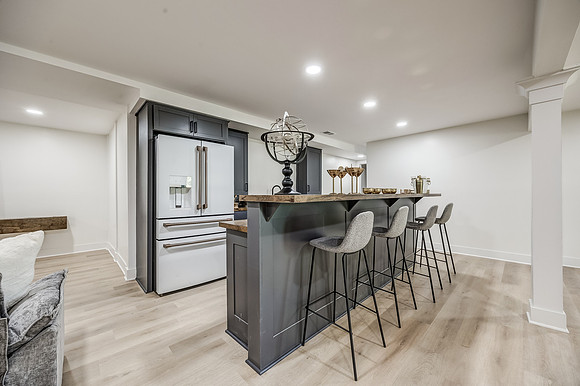 18694W252ST-38