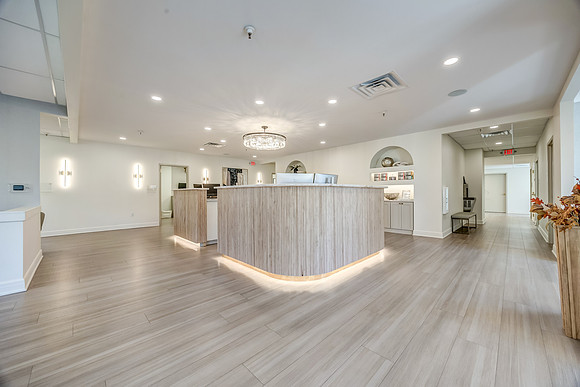 8401W125th-8