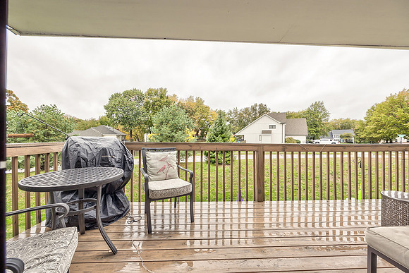 243NEEdgewaterDr-22