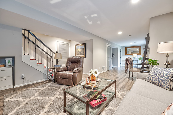 243NEEdgewaterDr-32