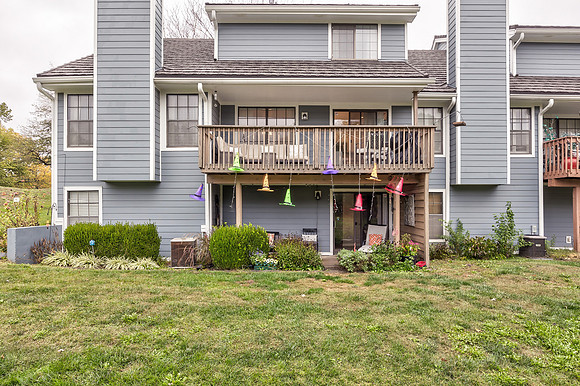243NEEdgewaterDr-35