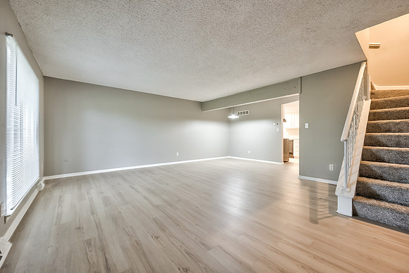 6507E128ST-4