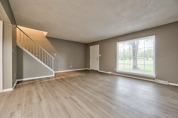 6507E128ST-7