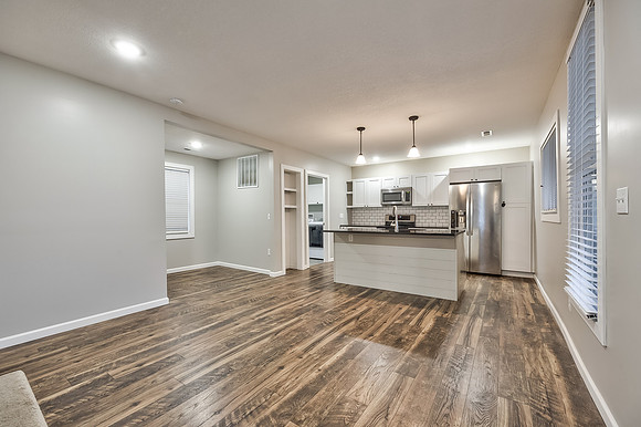 702EPiankishawST-12