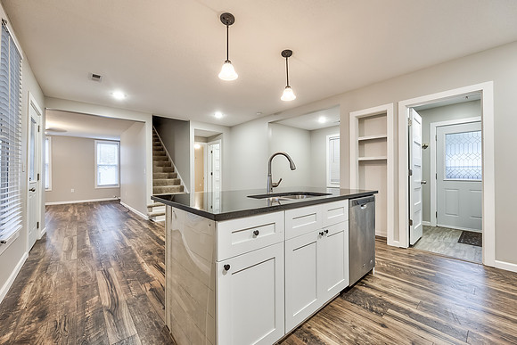702EPiankishawST-16