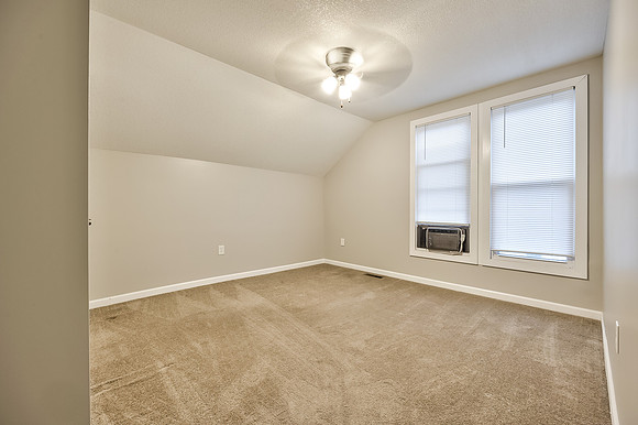702EPiankishawST-24