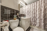 3604NChelseaAve-10
