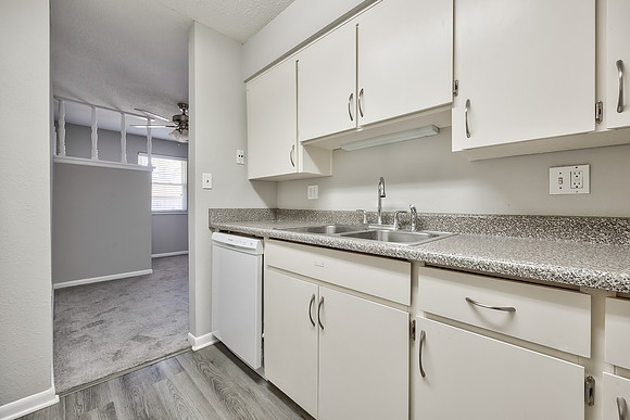6230Robinson#3-10