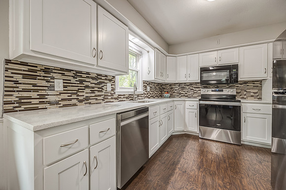 13220GrandAve-10