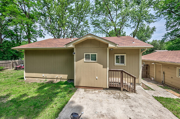 24853Linwood-22