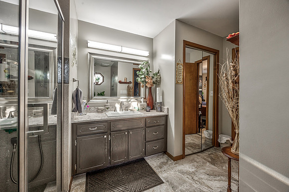 1106SycamoreRidgeDr-20