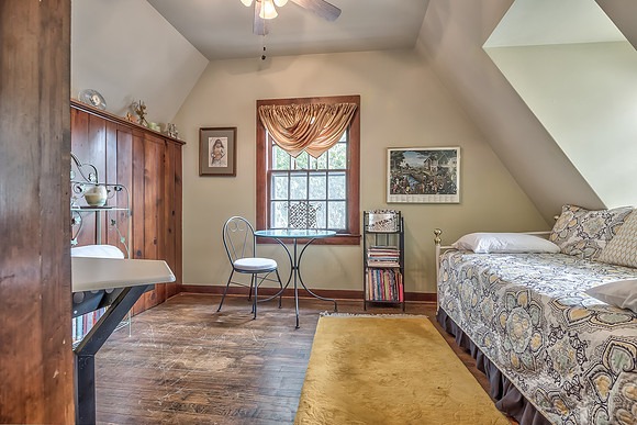 321WThirdSt-55
