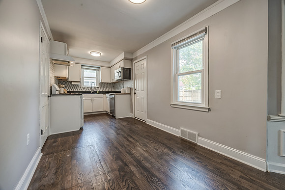 5617RoeBlvd-7