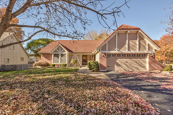 3836NEEllisonDr-2