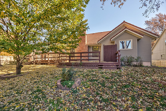 3836NEEllisonDr-6