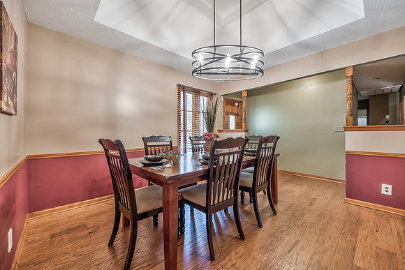 3836NEEllisonDr-9