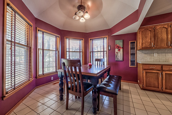 3836NEEllisonDr-17