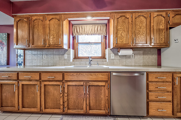 3836NEEllisonDr-20