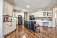 13801MeadowLn-20