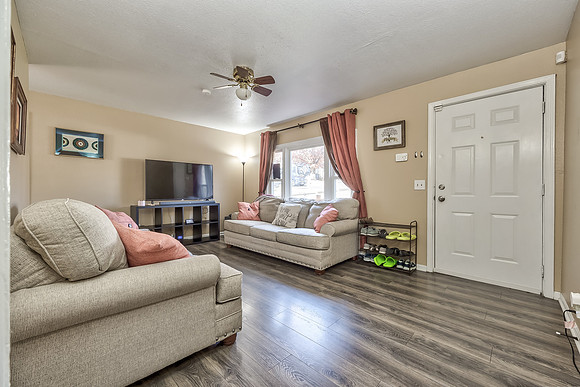 5635WebsterST-5