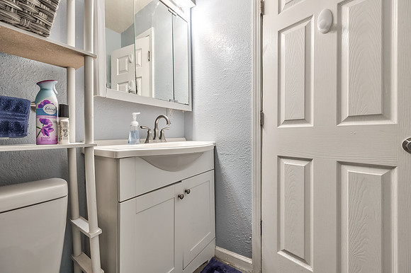 5635WebsterST-15