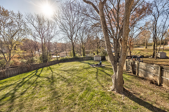 5635WebsterST-24
