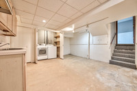 6136NewtonSt-3