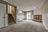 6136NewtonSt-4