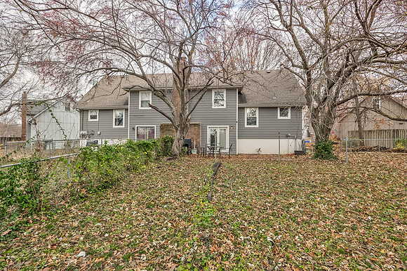 6136NewtonSt-8