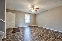 6136NewtonSt-15
