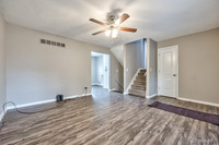 6136NewtonSt-16