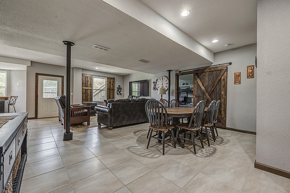 22402McIntyreRD-28
