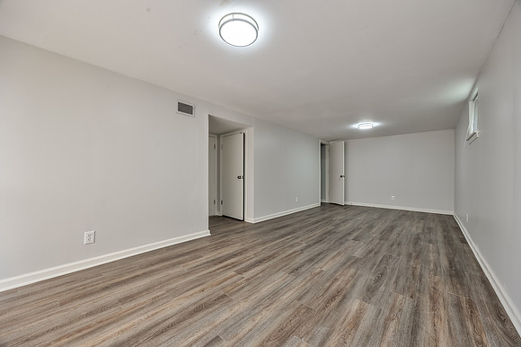 9337BallentineST-17