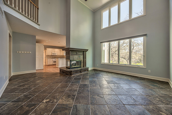 13109Grandview-22