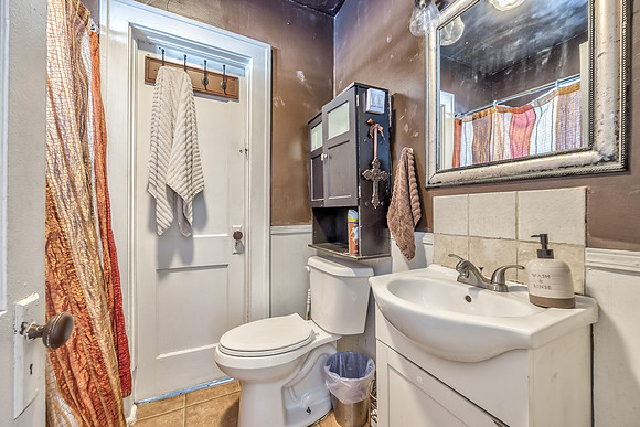 485DonnellyAve-10