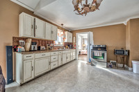 485DonnellyAve-15