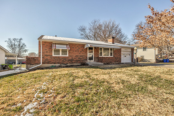 817SWPleasantDr-2
