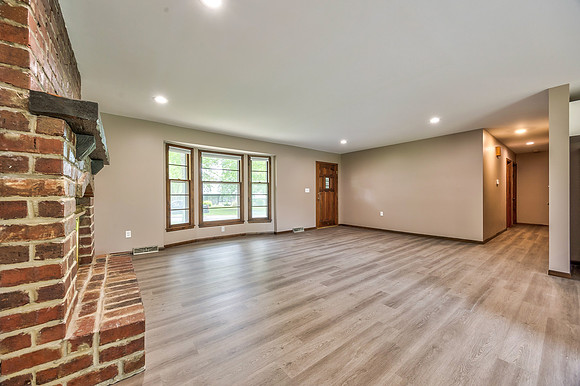 7000MillCreekRd-7