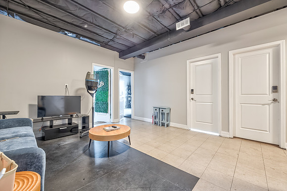 2462BrooklynAve-19
