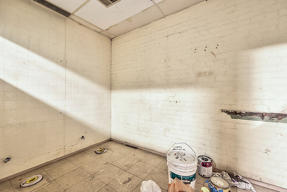 2462BrooklynAve-26