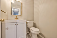 8190HalseySt-6