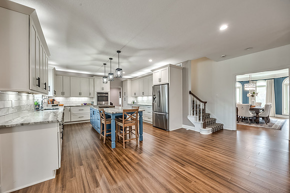 700WhiteOakLn-22