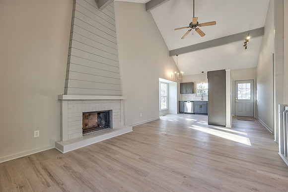 8269Monrovia-9