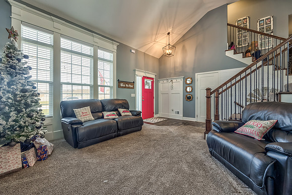 15617LakesideDr-5