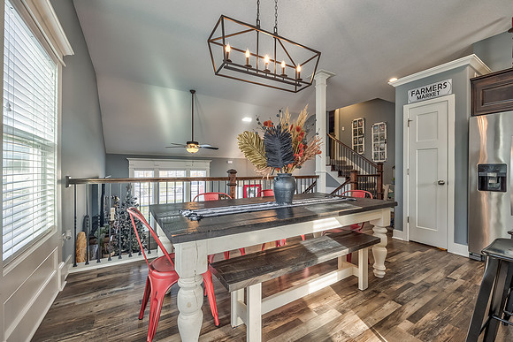 15617LakesideDr-11