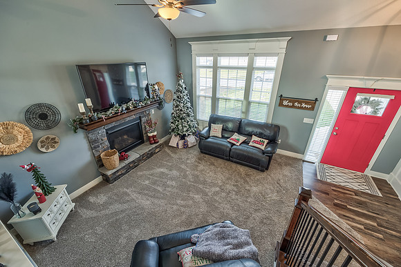 15617LakesideDr-15