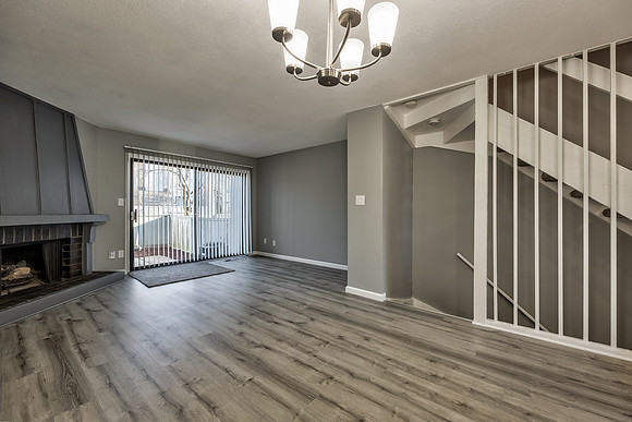 8257Monrovia-8